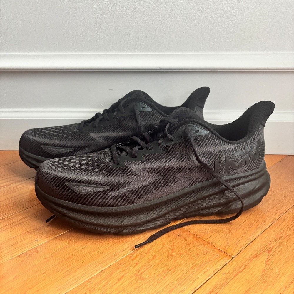 Hoka Clifton 9 Men's Size 12.5 D Running Shoes Triple Black New Without Box